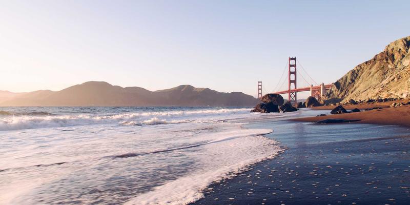 电影社区：影评分享与电影推荐如何重塑我们的观影生活